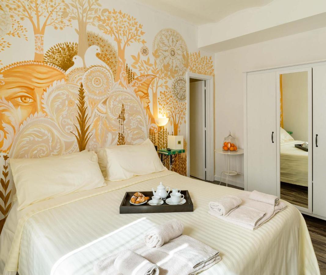 Hotel San Francesco E Il Lupo กุบบีโอ ภายนอก รูปภาพ